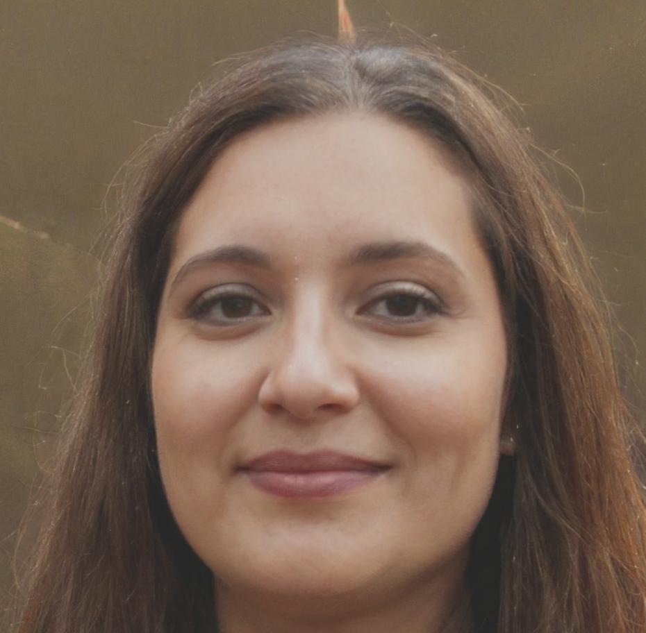 Zeynep Aktaş - Baş Tasarım Uzmanı